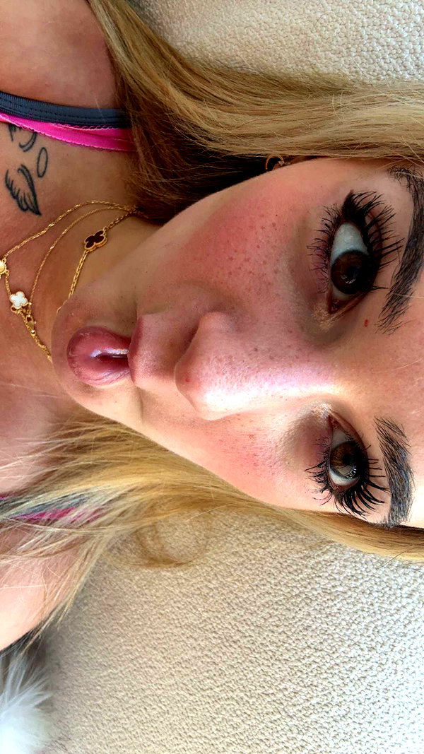 kaitlyn_krems snapchat image archive image