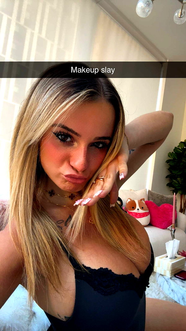 kaitlyn_krems snapchat image archive image