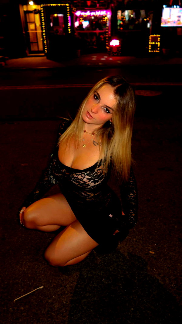 kaitlyn_krems snapchat image archive image