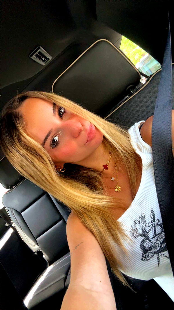 kaitlyn_krems snapchat image archive image