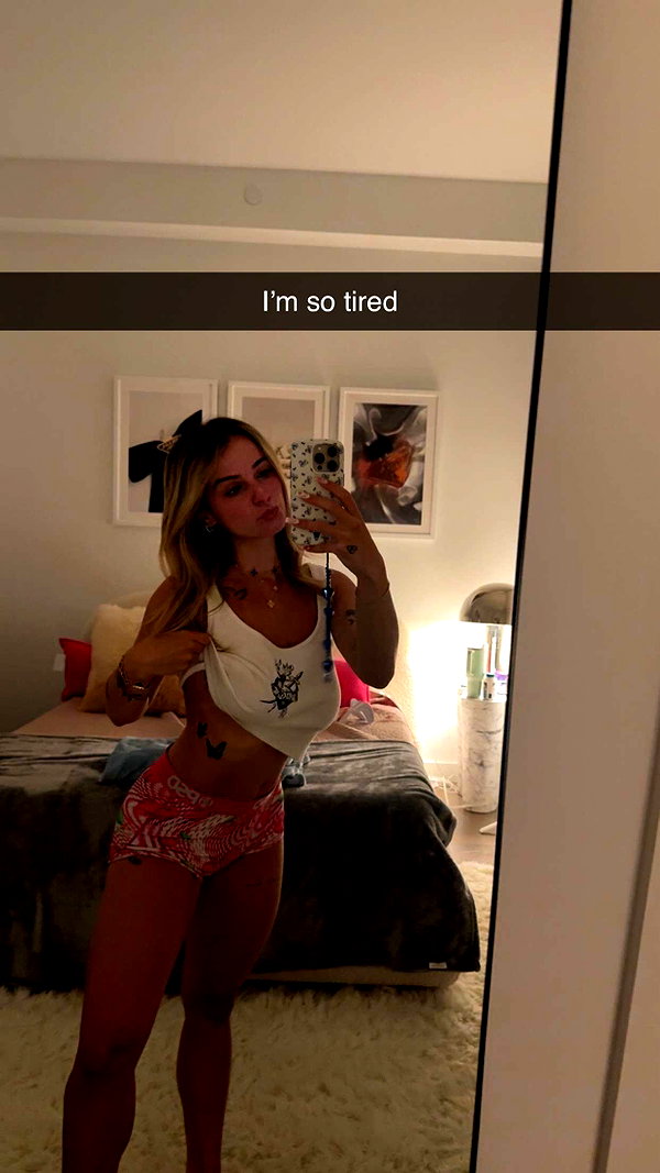 kaitlyn_krems snapchat image archive image