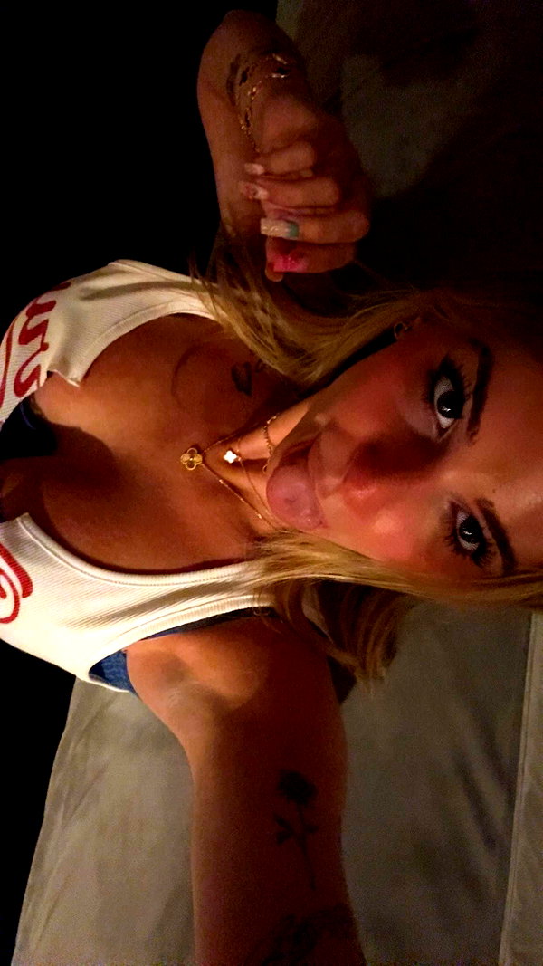 kaitlyn_krems snapchat image archive image
