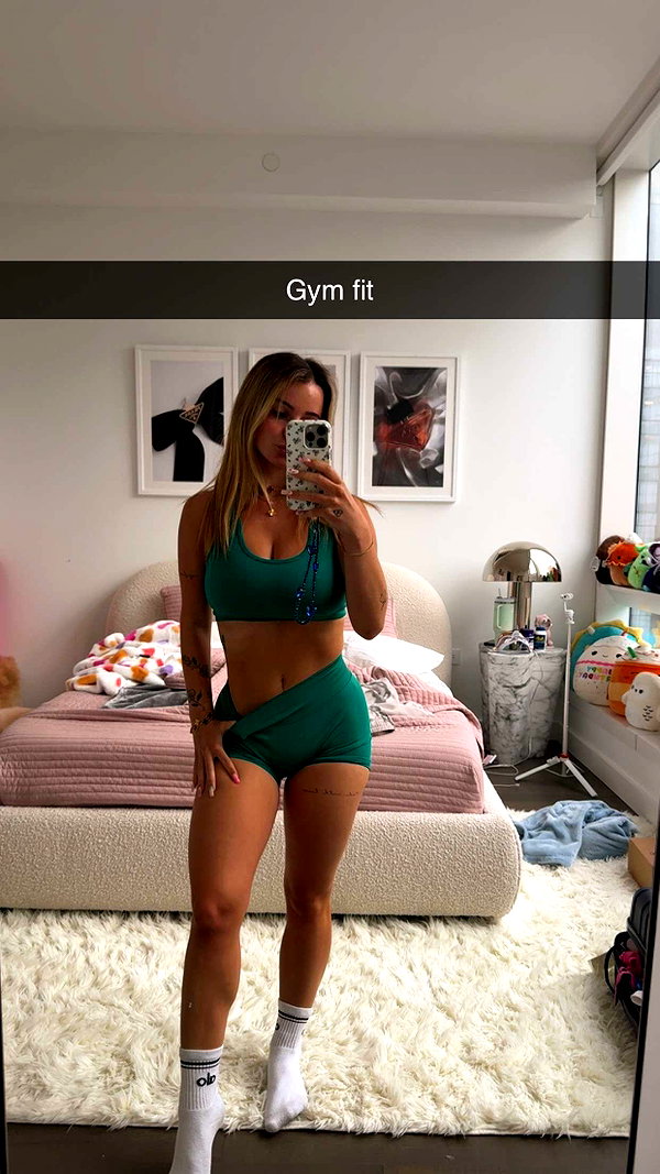 kaitlyn_krems snapchat image archive image