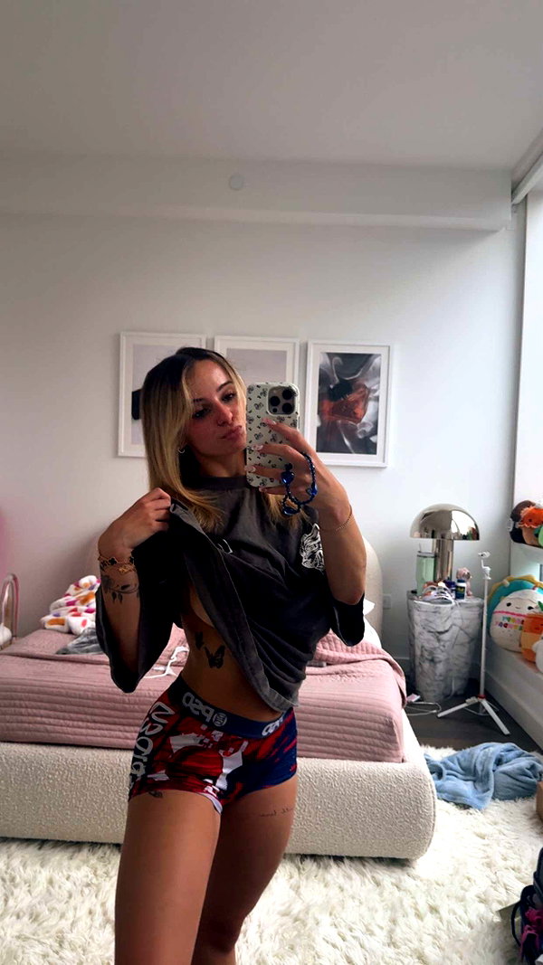 kaitlyn_krems snapchat image archive image