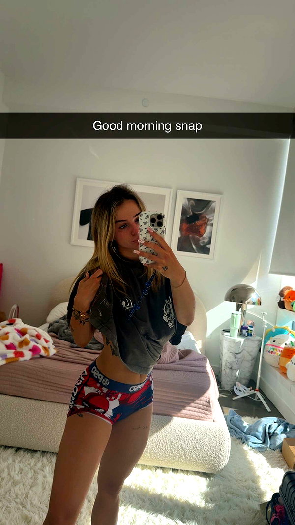 kaitlyn_krems snapchat image archive image