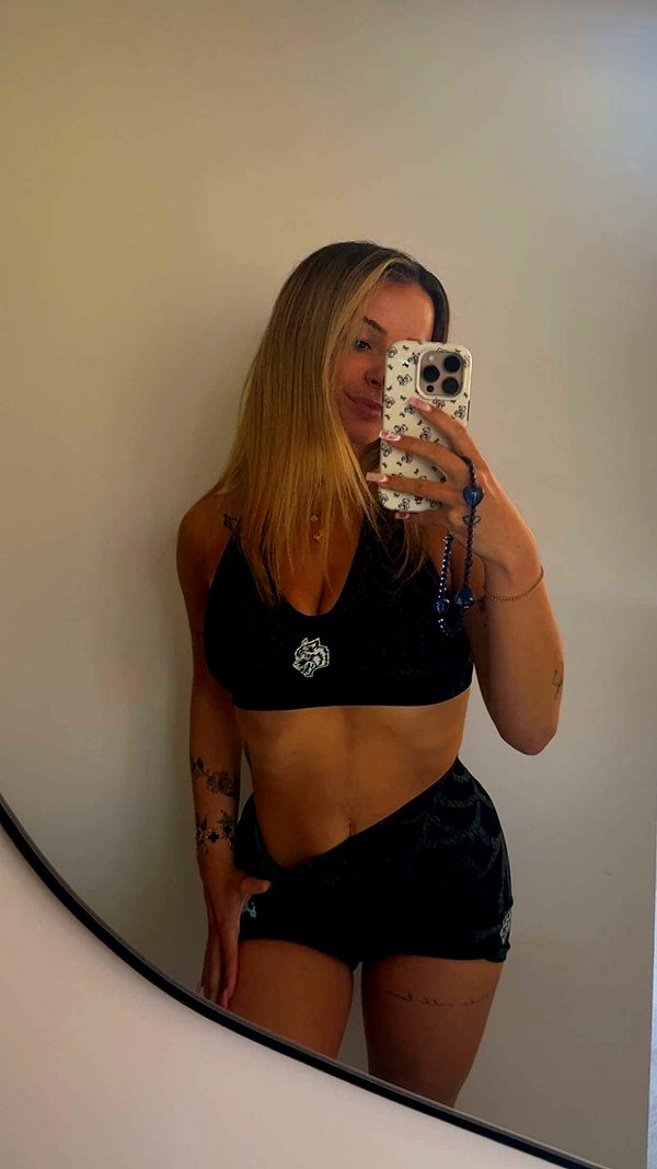 kaitlyn_krems snapchat image archive image