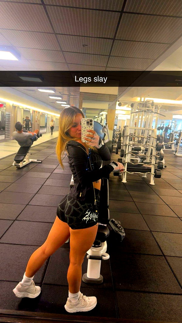 kaitlyn_krems snapchat image archive image