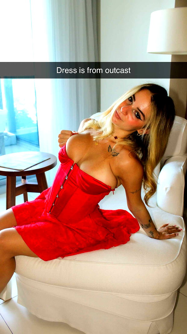 kaitlyn_krems snapchat image archive image