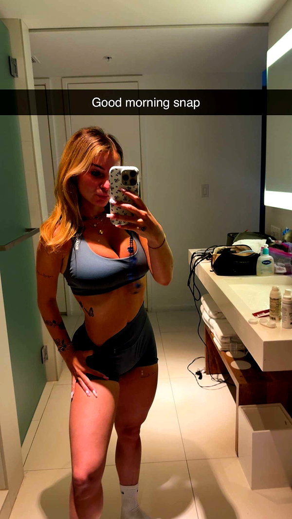 kaitlyn_krems snapchat image archive image