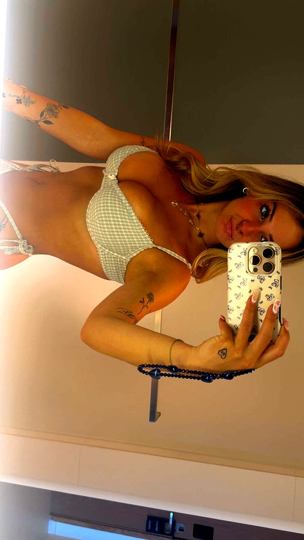 kaitlyn_krems snapchat image archive image