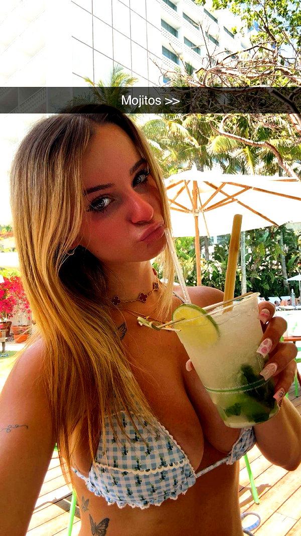 kaitlyn_krems snapchat image archive image