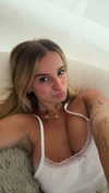 kaitlyn_krems Altpins Profile Picture