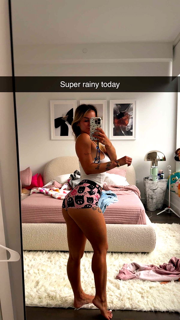 kaitlyn_krems snapchat image archive image