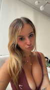 kaitlyn_krems Altpins Profile Picture