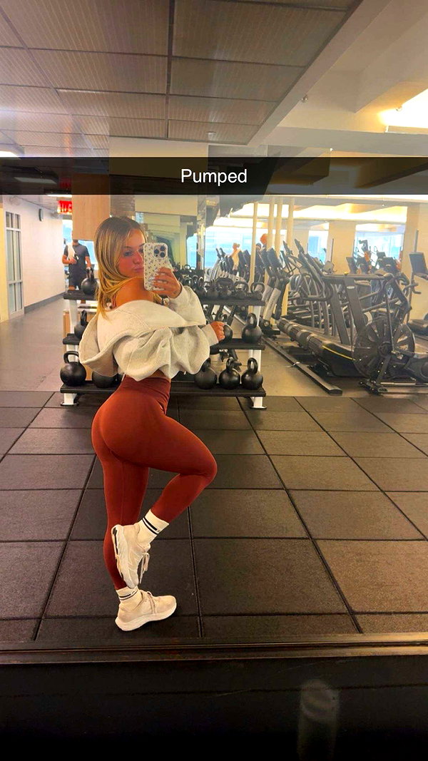 kaitlyn_krems snapchat image archive image