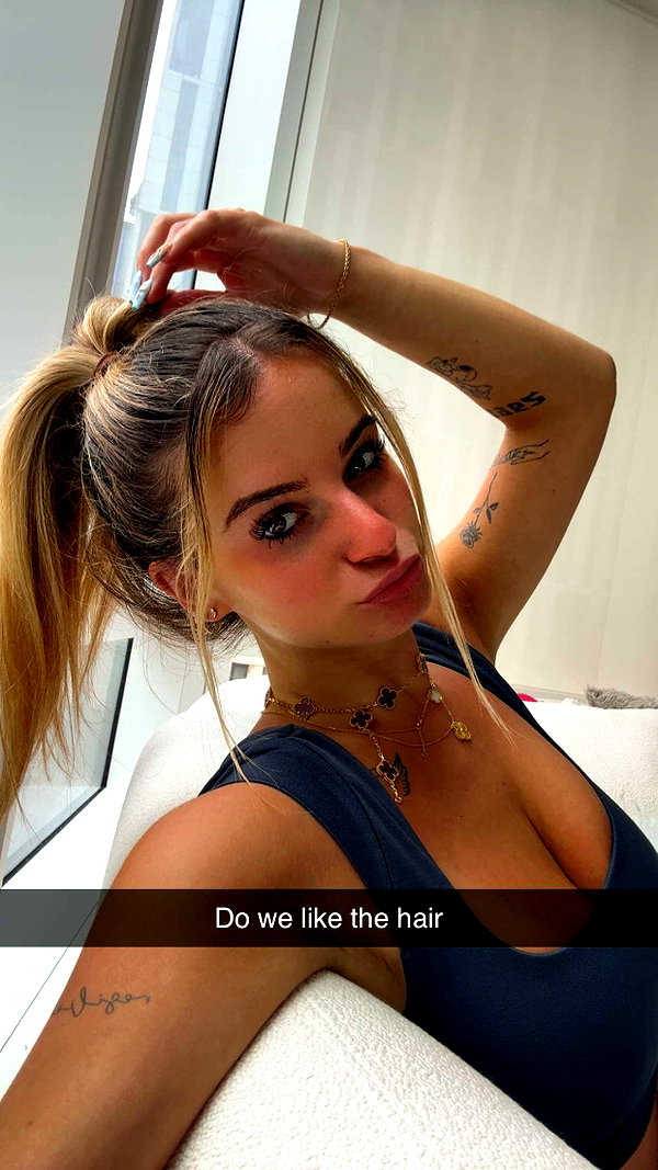 kaitlyn_krems snapchat image archive image