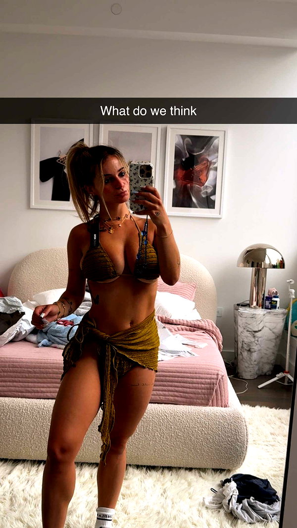 kaitlyn_krems snapchat image archive image