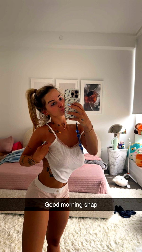 kaitlyn_krems snapchat image archive image
