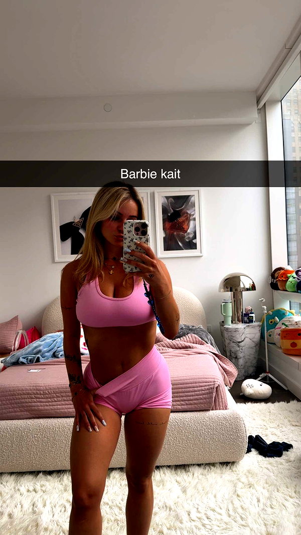 kaitlyn_krems snapchat image archive image