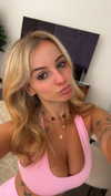 kaitlyn_krems Altpins Profile Picture