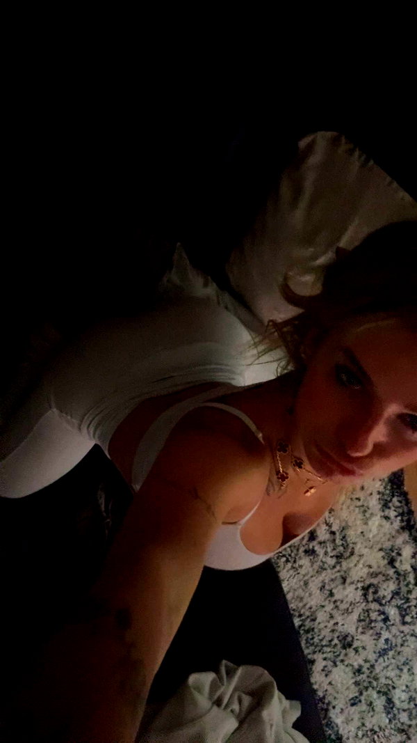 kaitlyn_krems snapchat image archive image