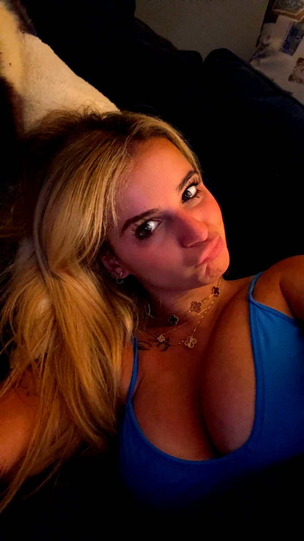 kaitlyn_krems snapchat image archive image