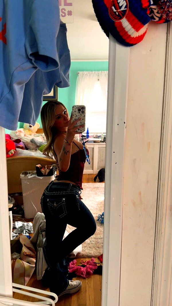 kaitlyn_krems snapchat image archive image