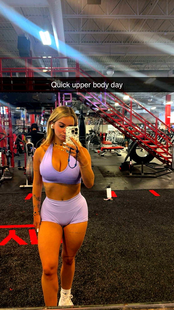 kaitlyn_krems snapchat image archive image