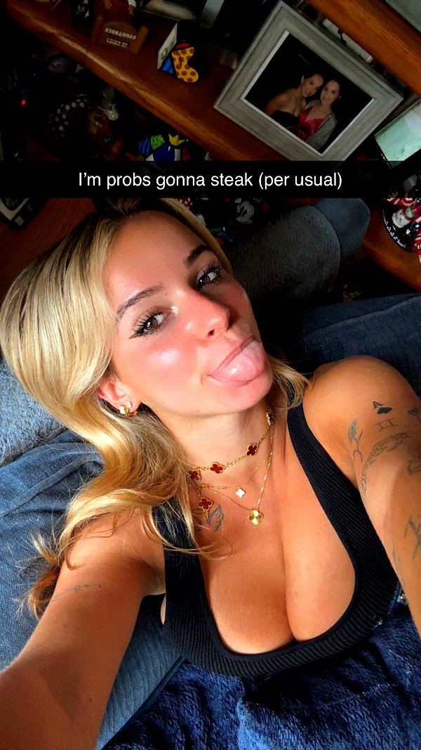 kaitlyn_krems snapchat image archive image