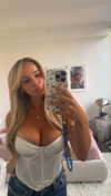 kaitlyn_krems Altpins Profile Picture
