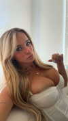 kaitlyn_krems Altpins Profile Picture