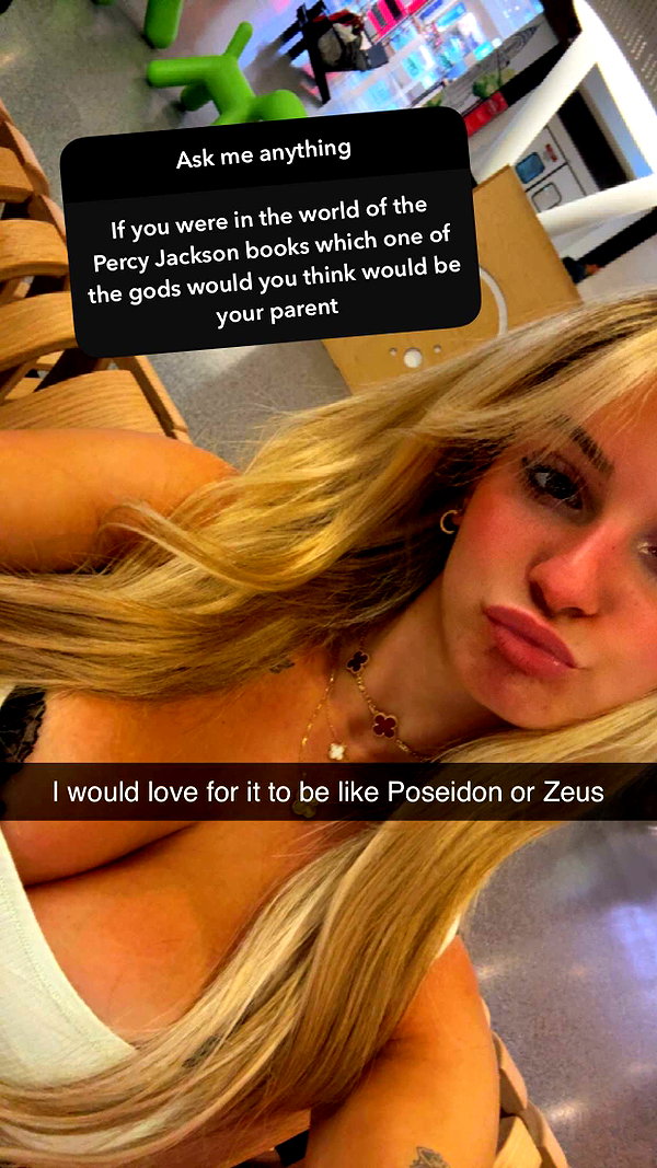 kaitlyn_krems snapchat image archive image