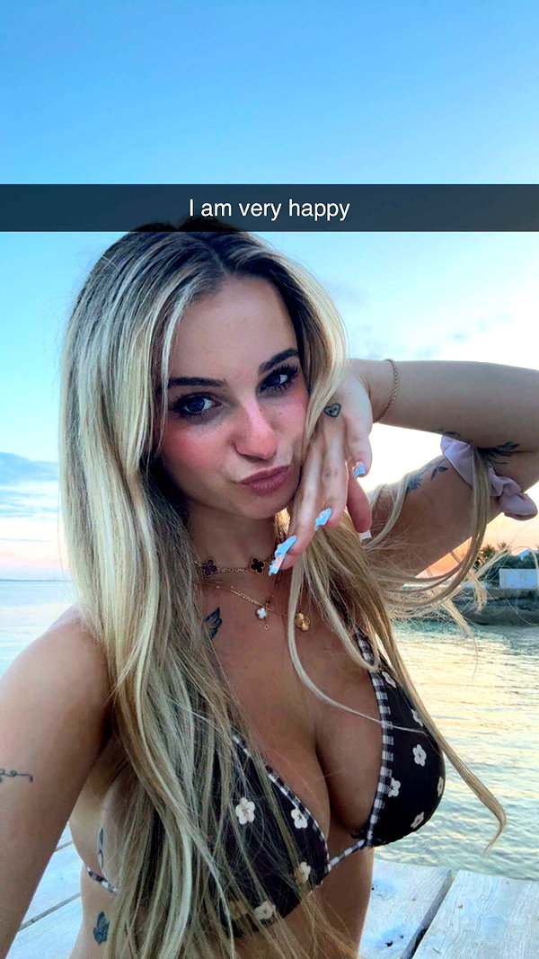 kaitlyn_krems snapchat image archive image