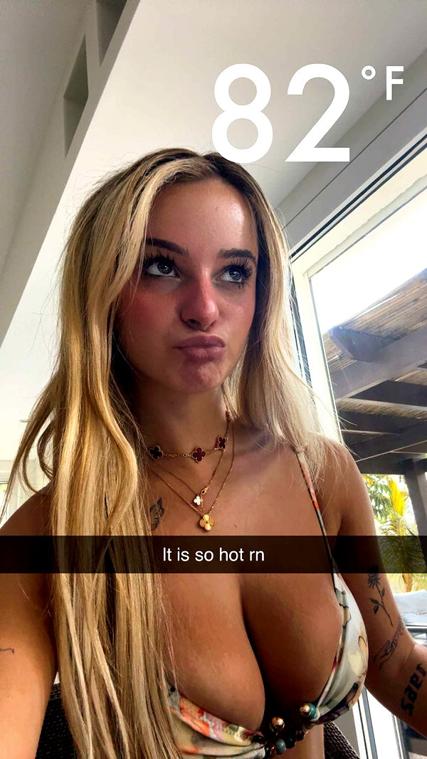 kaitlyn_krems snapchat image archive image