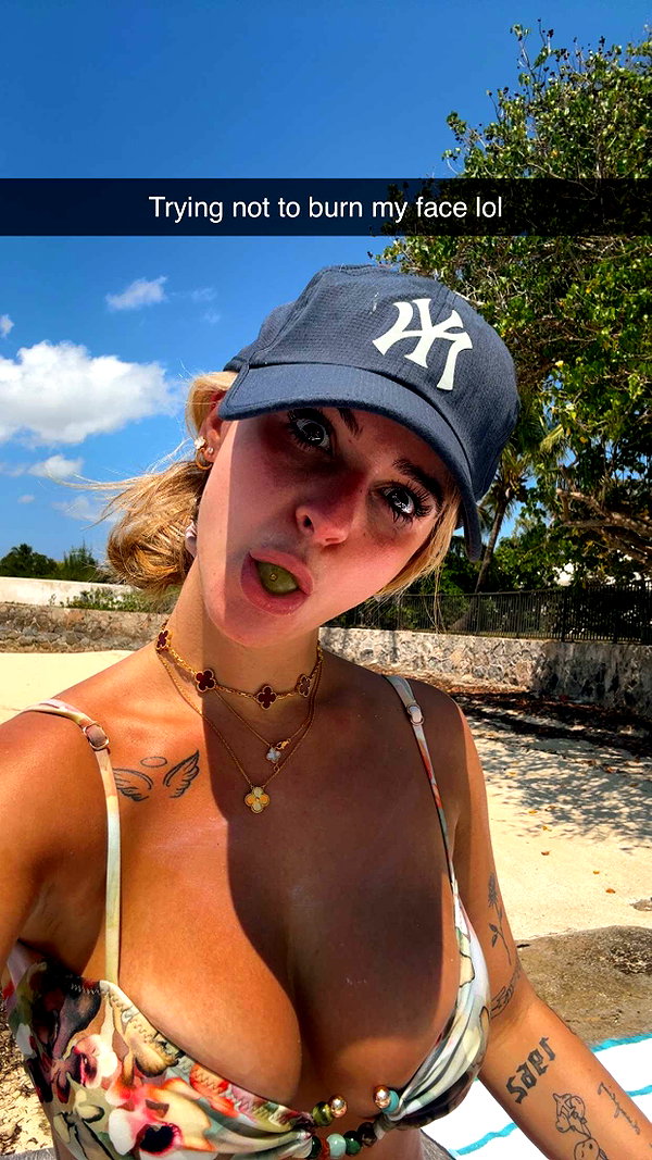 kaitlyn_krems snapchat image archive image
