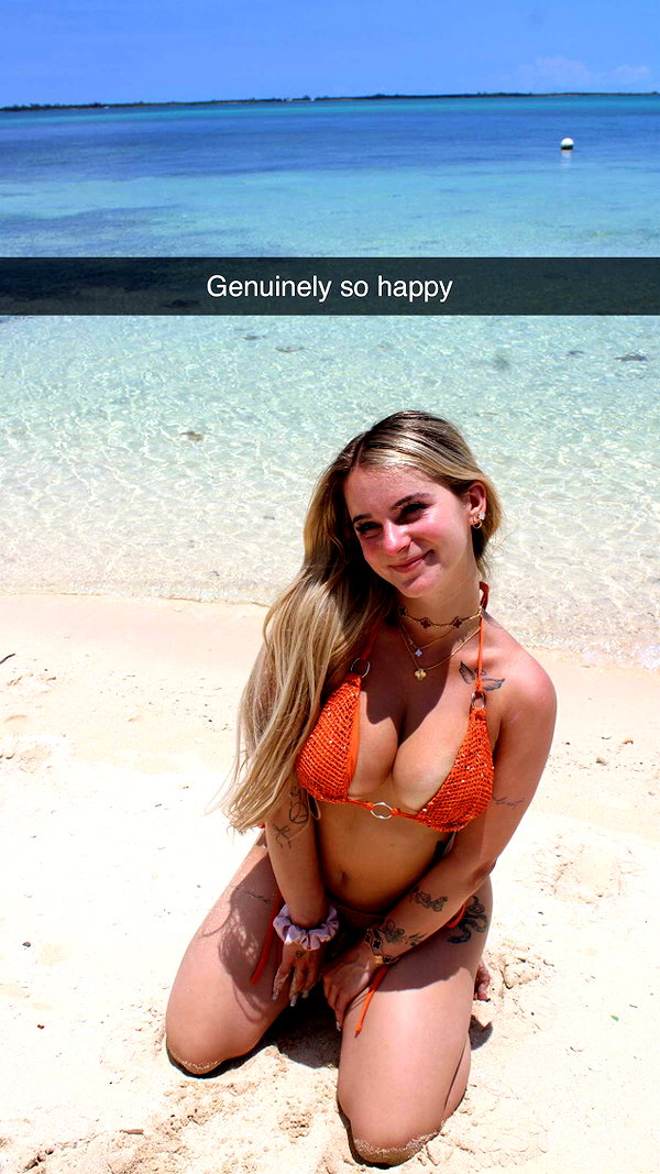 kaitlyn_krems snapchat image archive image