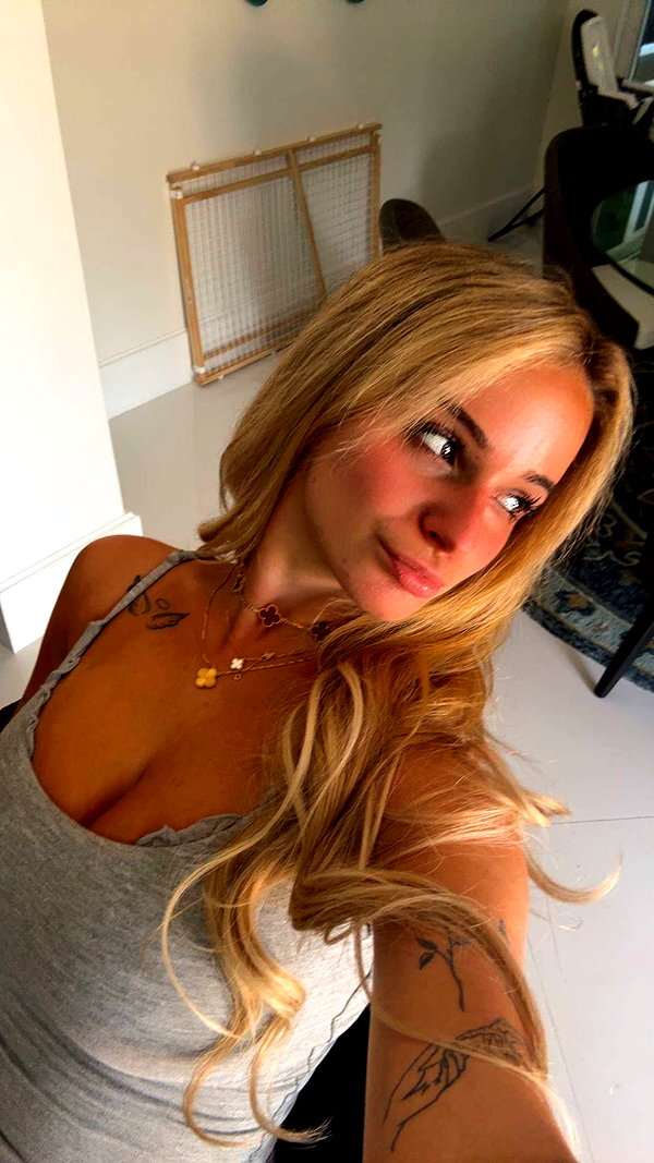 kaitlyn_krems snapchat image archive image