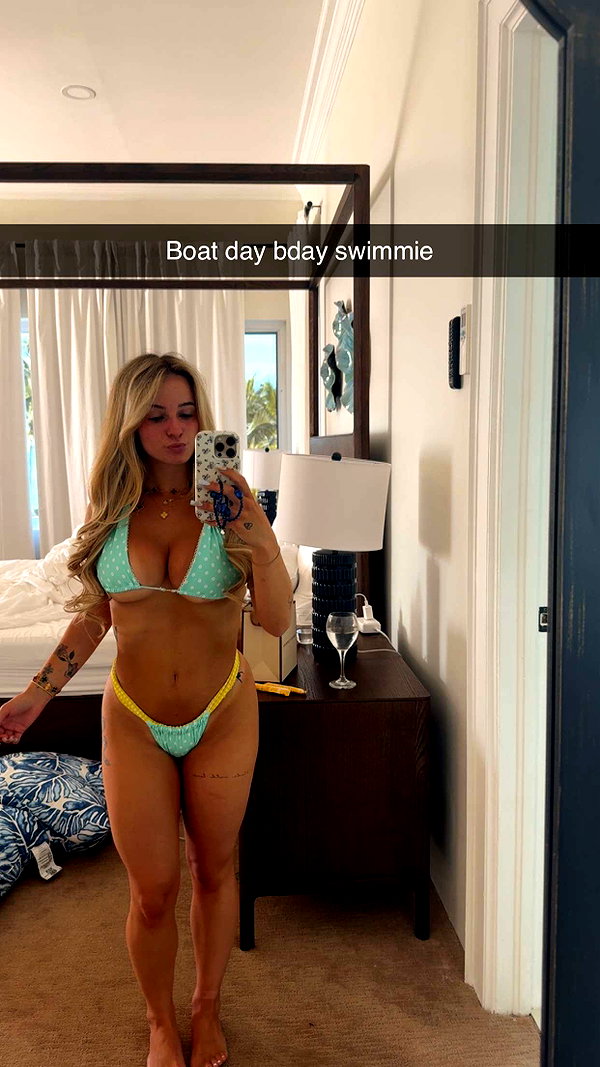 kaitlyn_krems snapchat image archive image