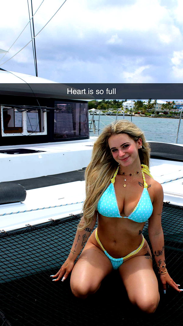 kaitlyn_krems snapchat image archive image