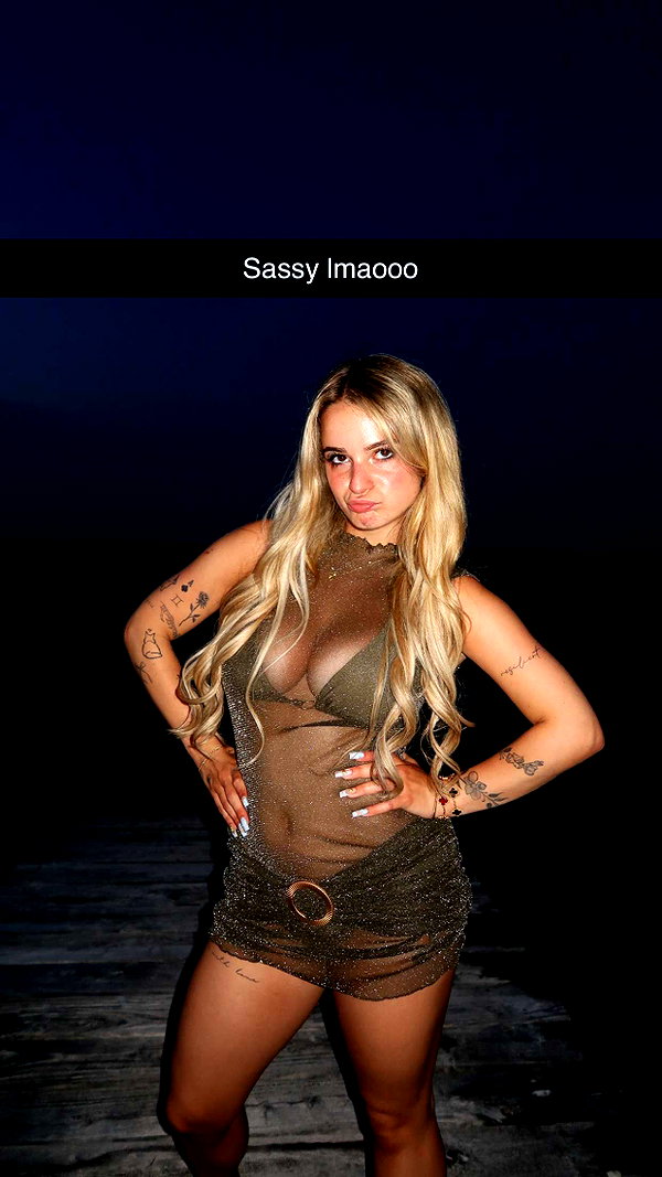kaitlyn_krems snapchat image archive image