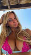 kaitlyn_krems Altpins Profile Picture