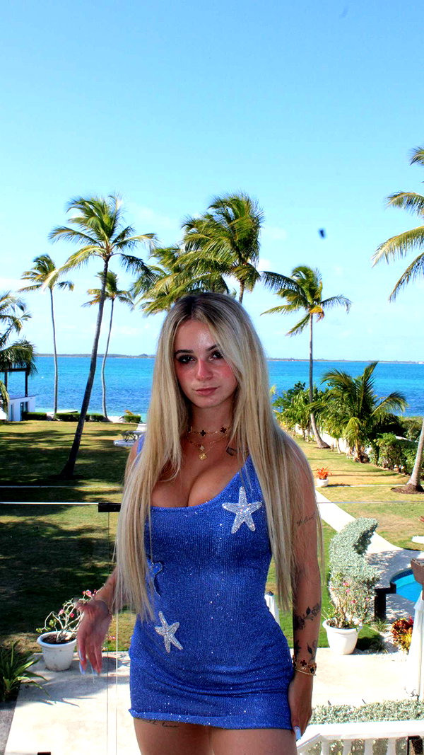 kaitlyn_krems snapchat image archive image
