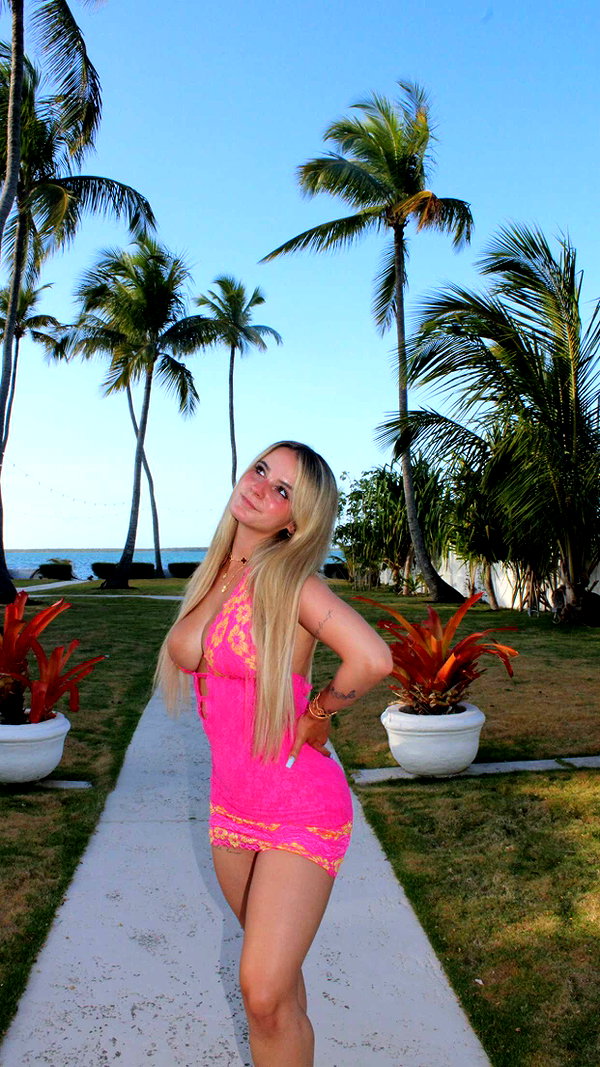 kaitlyn_krems snapchat image archive image