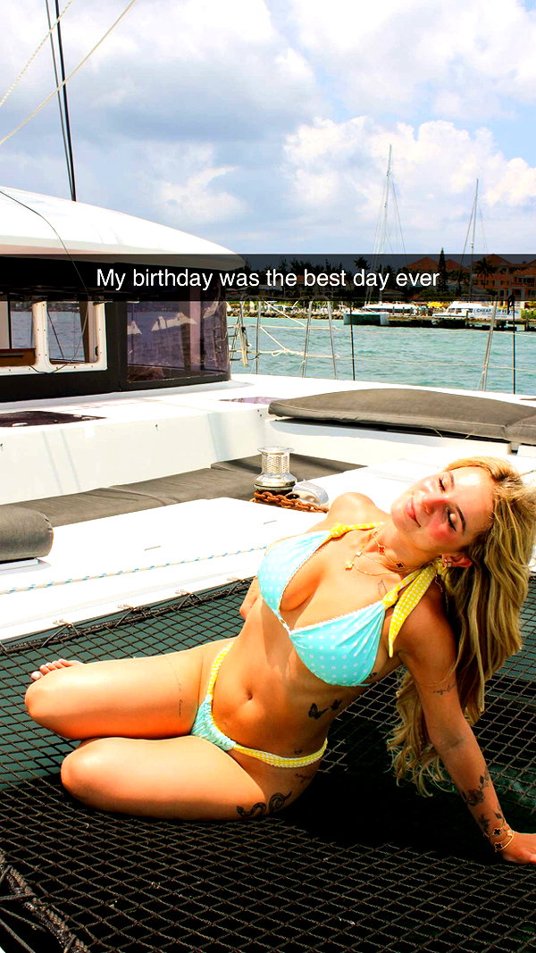 kaitlyn_krems snapchat image archive image