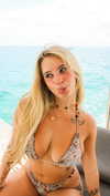 kaitlyn_krems Altpins Profile Picture