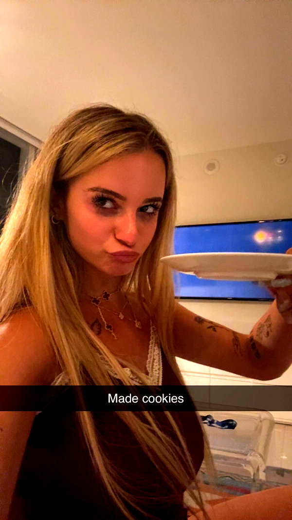 kaitlyn_krems snapchat image archive image