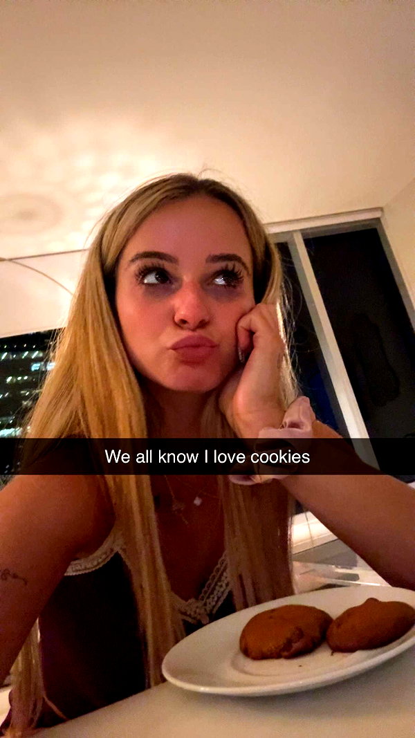 kaitlyn_krems snapchat image archive image