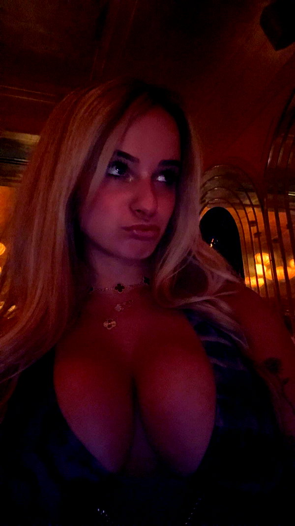 kaitlyn_krems snapchat image archive image
