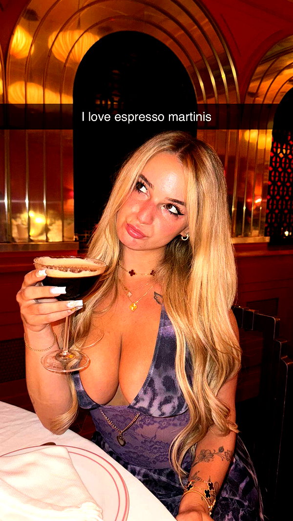 kaitlyn_krems snapchat image archive image