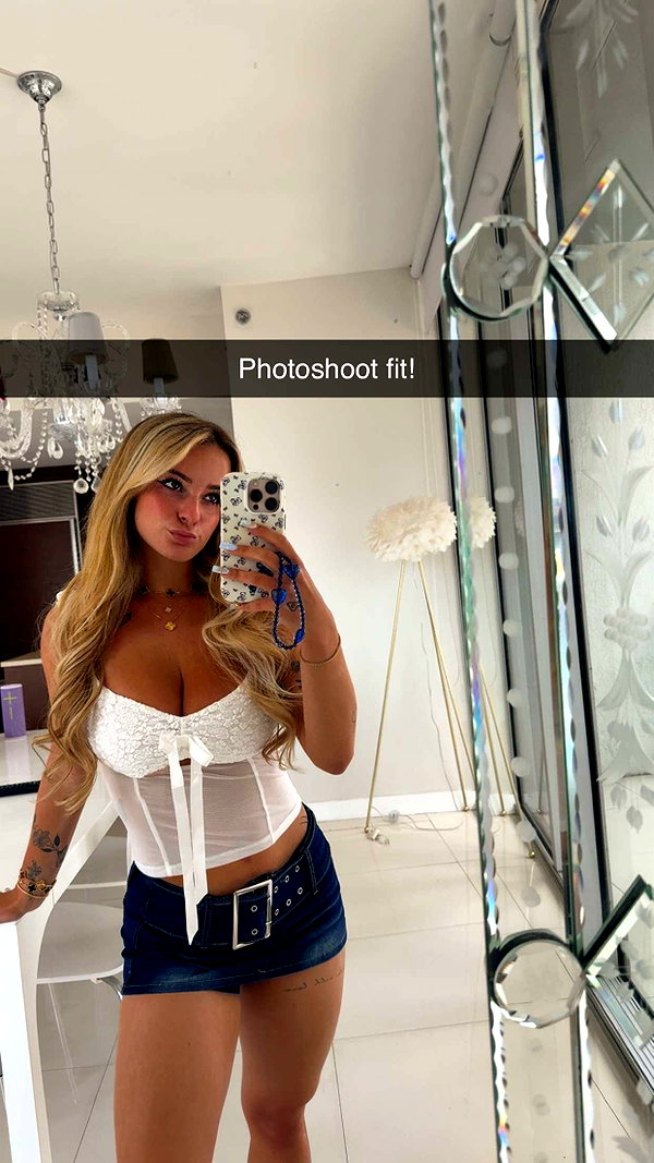 kaitlyn_krems snapchat image archive image